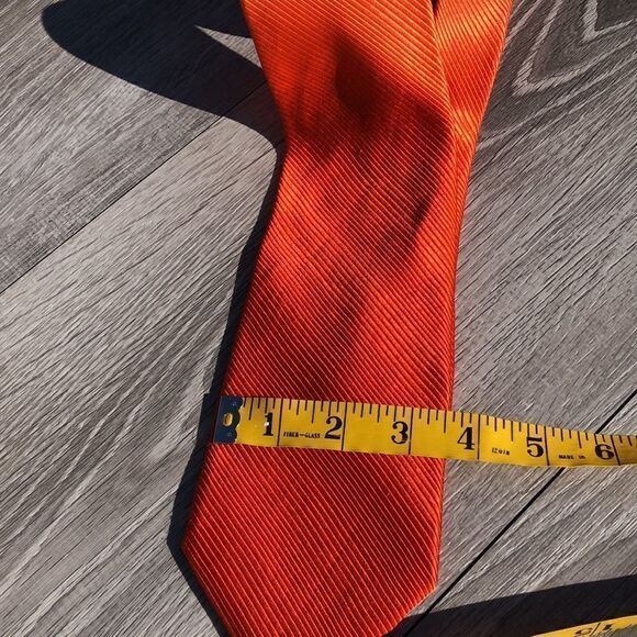 Christian Dior orange tie  - Picture 3 of 4